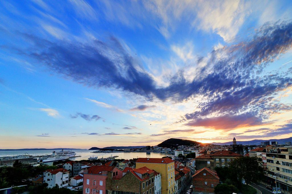 Horizon Luxury Suites & Design Rooms Σπλιτ Εξωτερικό φωτογραφία